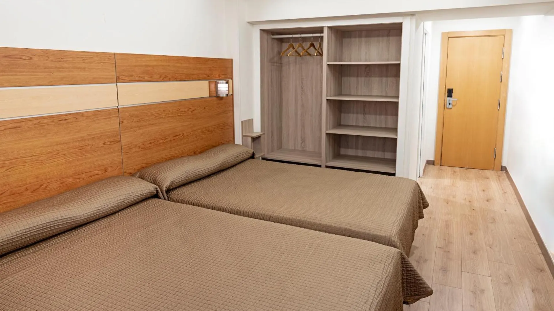 Hotel Faranda Alisas Santander, Ascend Hotel Collection 2*, Santander